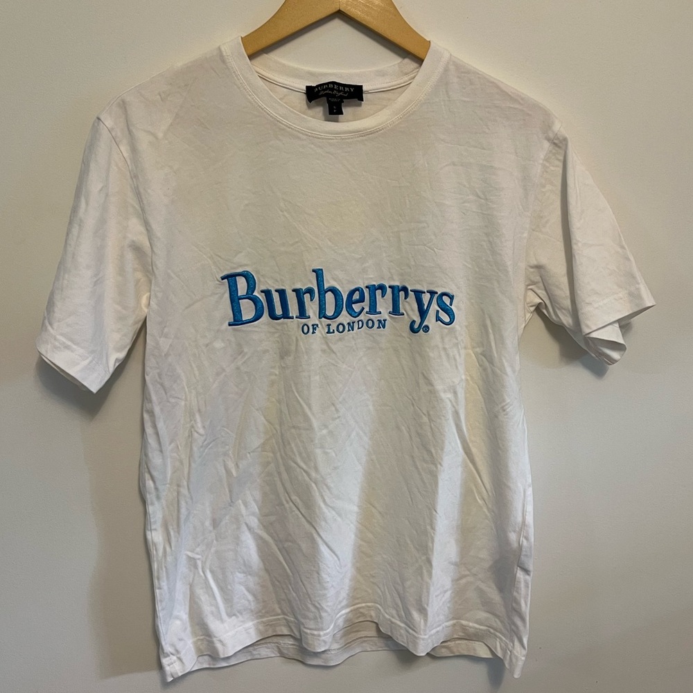 Burberry tee